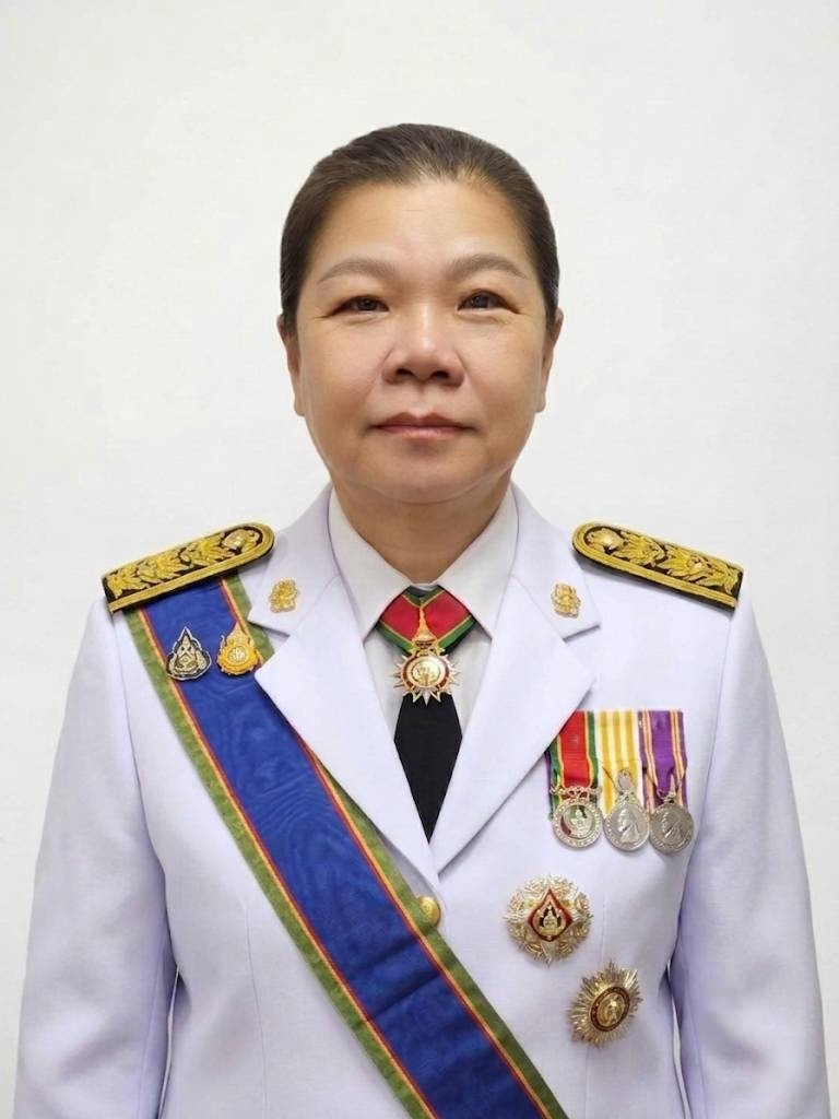 นางสาวสุภัตรา เจริญเกษมวิทย์